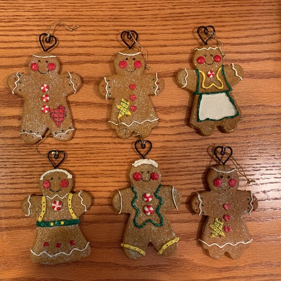 SET OF SIX GINGERBREAD MEN AND WOMEN, SPARKLY, CHRISTMAS ORNAMENTS, LIKE NEW - Picture 1 of 4